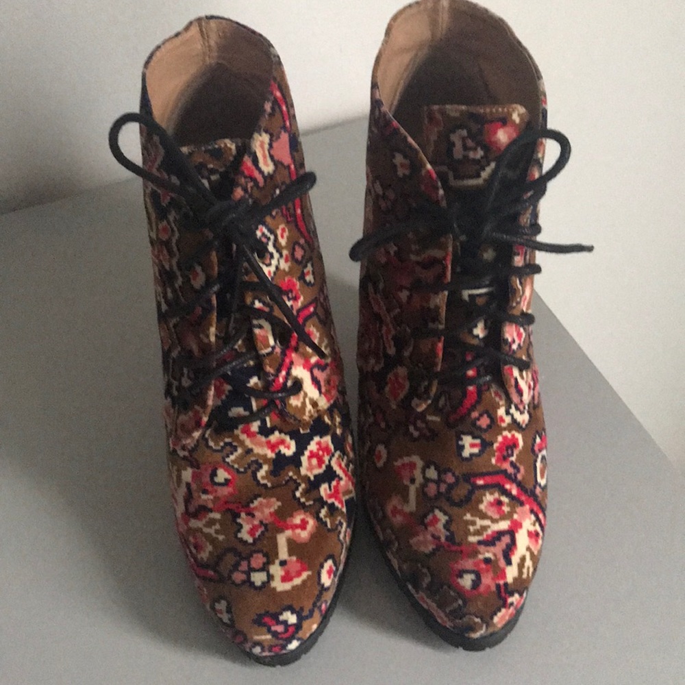 Fun printed wedge-heel booties